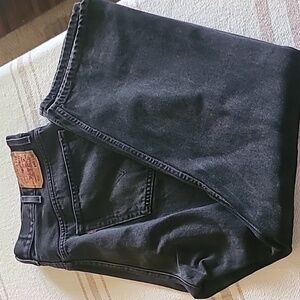 Levis black denim sz 40"×30" reg.fit. (#1170)
